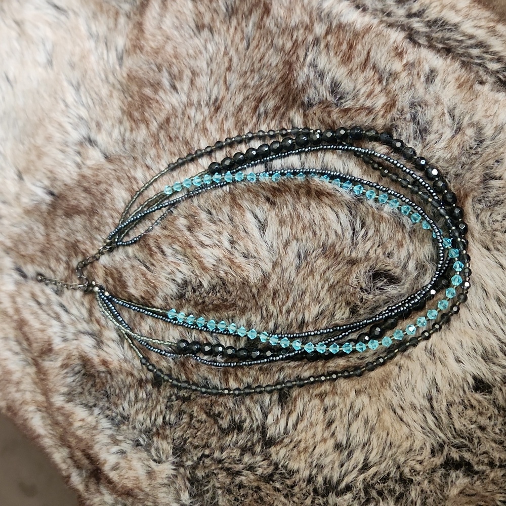 Multilayer necklace
